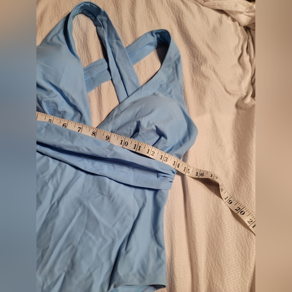 NWOT WIDE STRAP COMFORT CRISS CROSS BACK CLEAVAGE LOVING SWIM BATHING SUIT MED - Picture 3 of 9